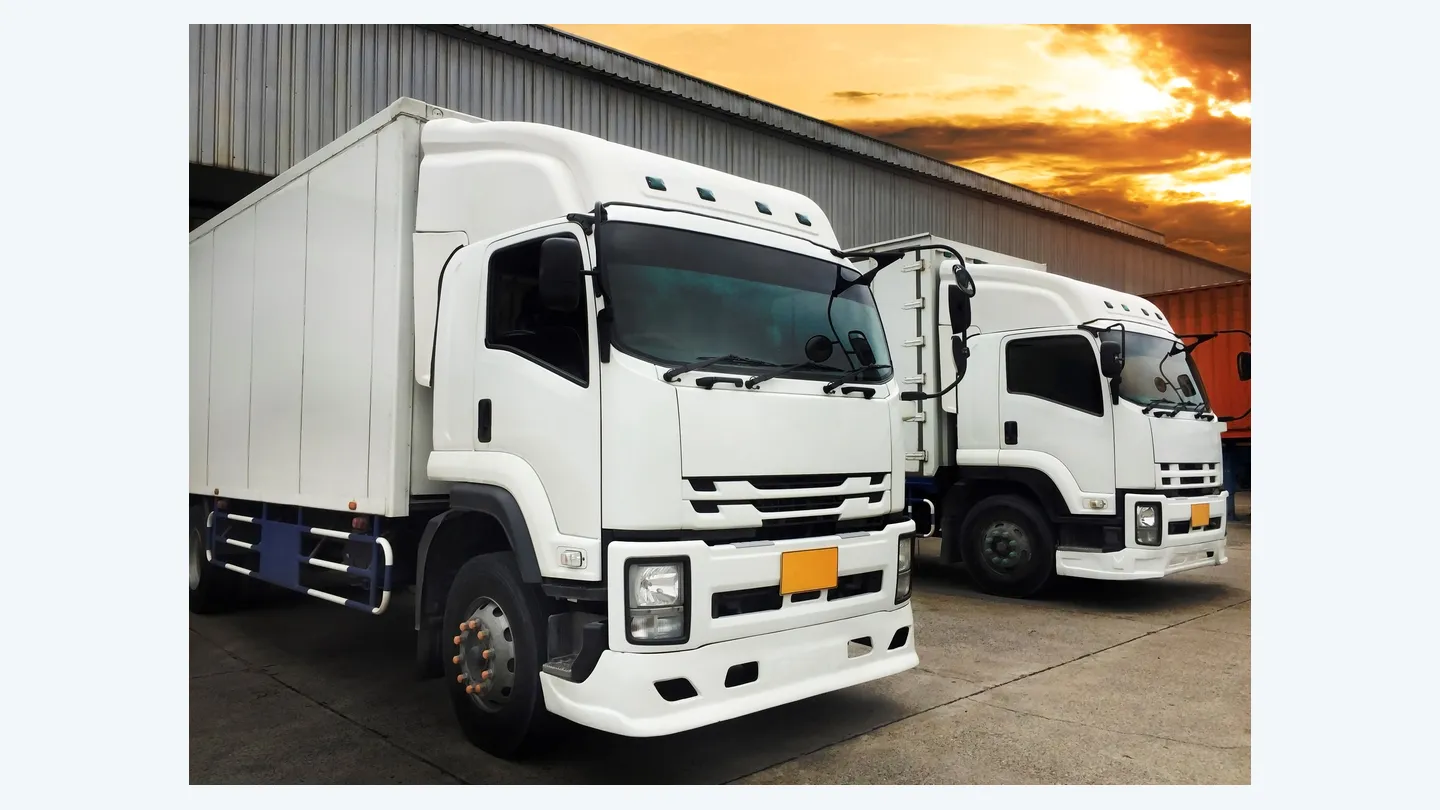 รถรับจ้าง พร้อมคนขับ สำหรับงานขนย้ายและขนส่ง - ภาพประกอบบริการจาก 9Mover
